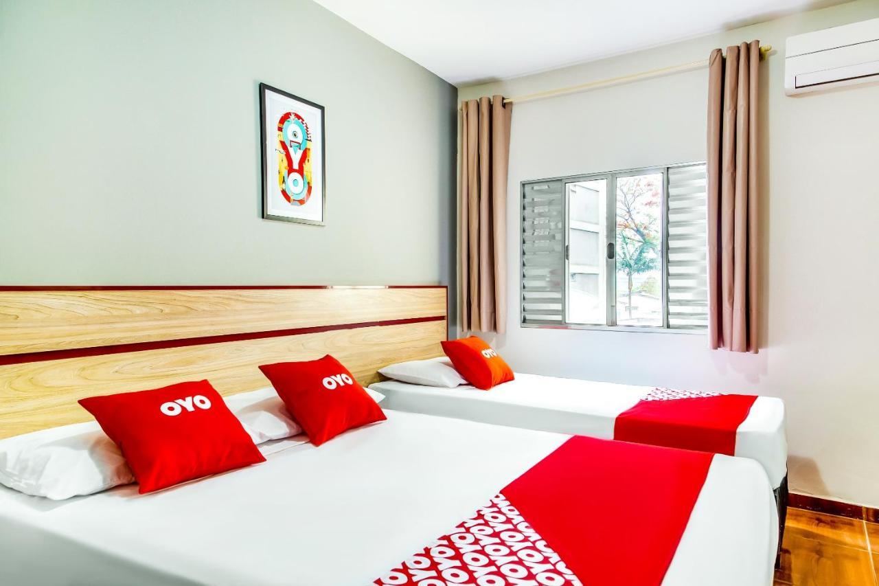Oyo Hotel Lisboa, São José dos Campos Eksteriør bilde